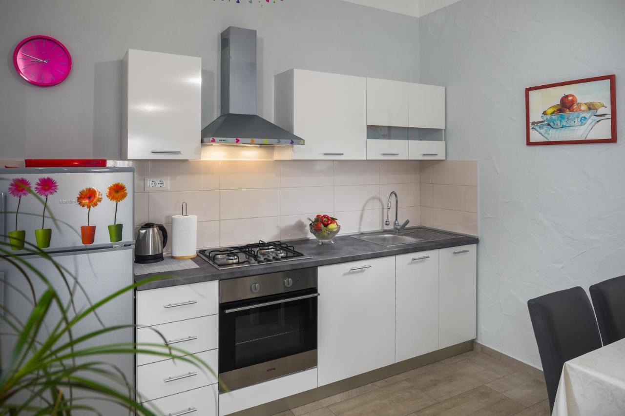 Appartement Mario à Poreč Extérieur photo